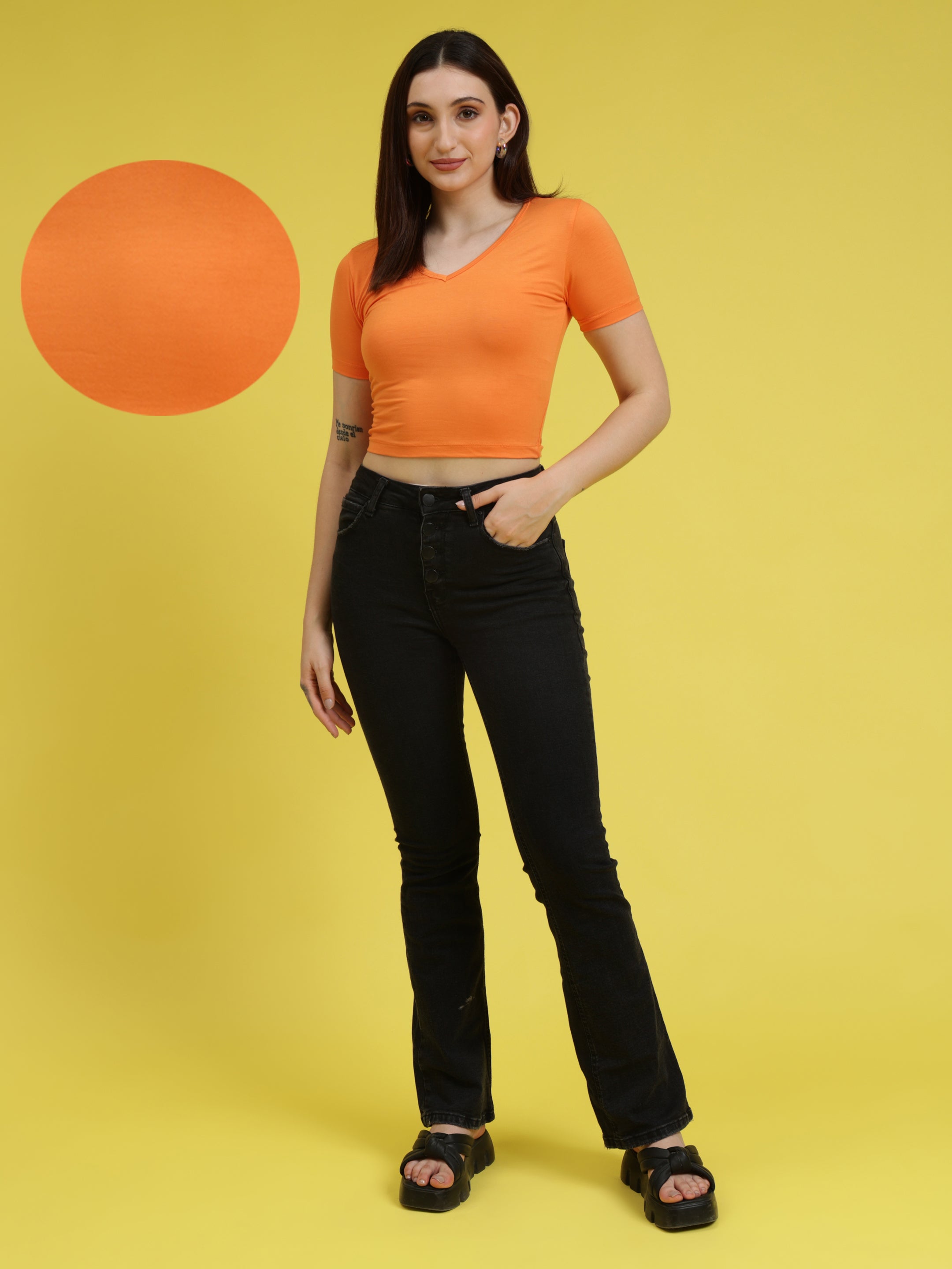 Sleeveless Keyhole Neck Crop Top