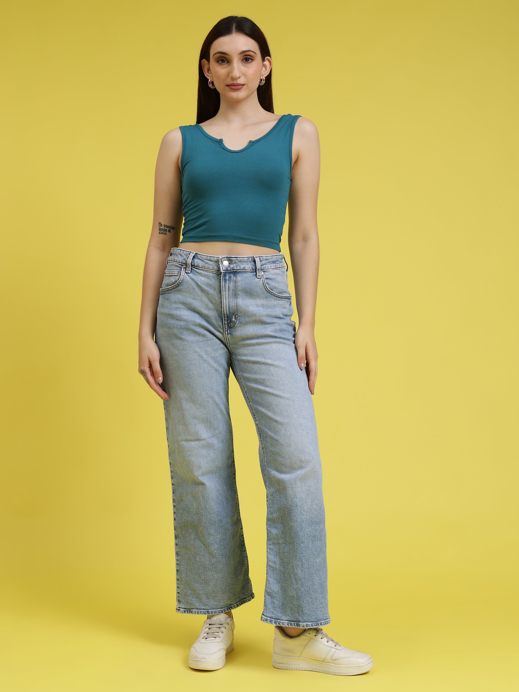 Sleeveless Keyhole Neck Crop Top